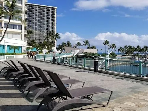 Waikiki Beach Resort Honolulu 0*,  USA